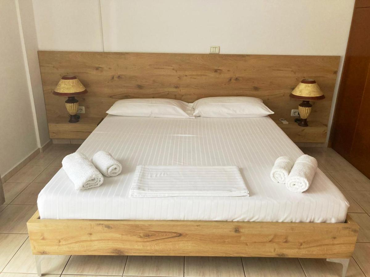 Garden Villa Sarande Apt-6 エクステリア 写真