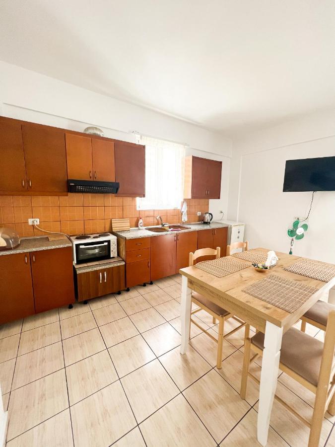 Garden Villa Sarande Apt-6 エクステリア 写真