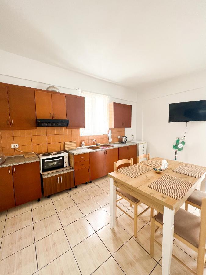 Garden Villa Sarande Apt-6 エクステリア 写真